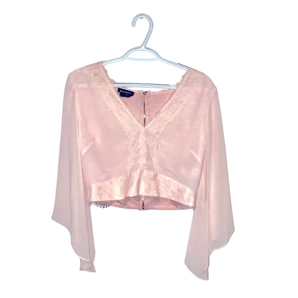 NWOT bebe Baby Pink Flutter Sleeve Crop Top